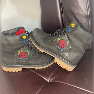 Timberland 6" Premium Waterproof Boots Black Patch Boys 4.5